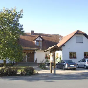 https://gasthaus-pension-hofmann.com-bavaria.com